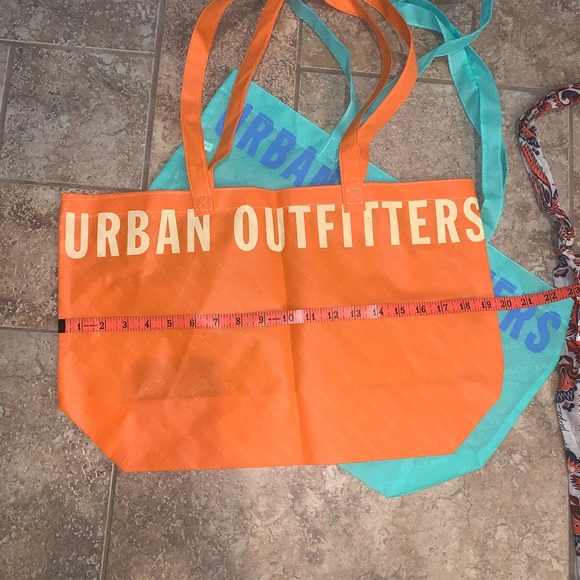 Free People and Urban Outfitters reusable bags - Picture 5 of 9